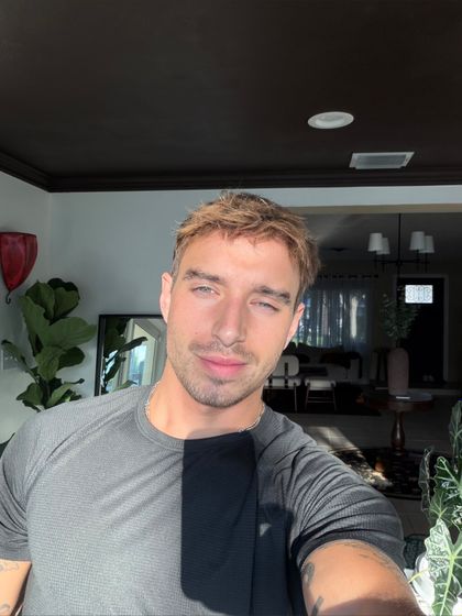 james2xlh OnlyFans picture