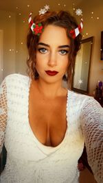 holliewould OnlyFans - Free Trial - Photos - Socials | FansMetrics.com