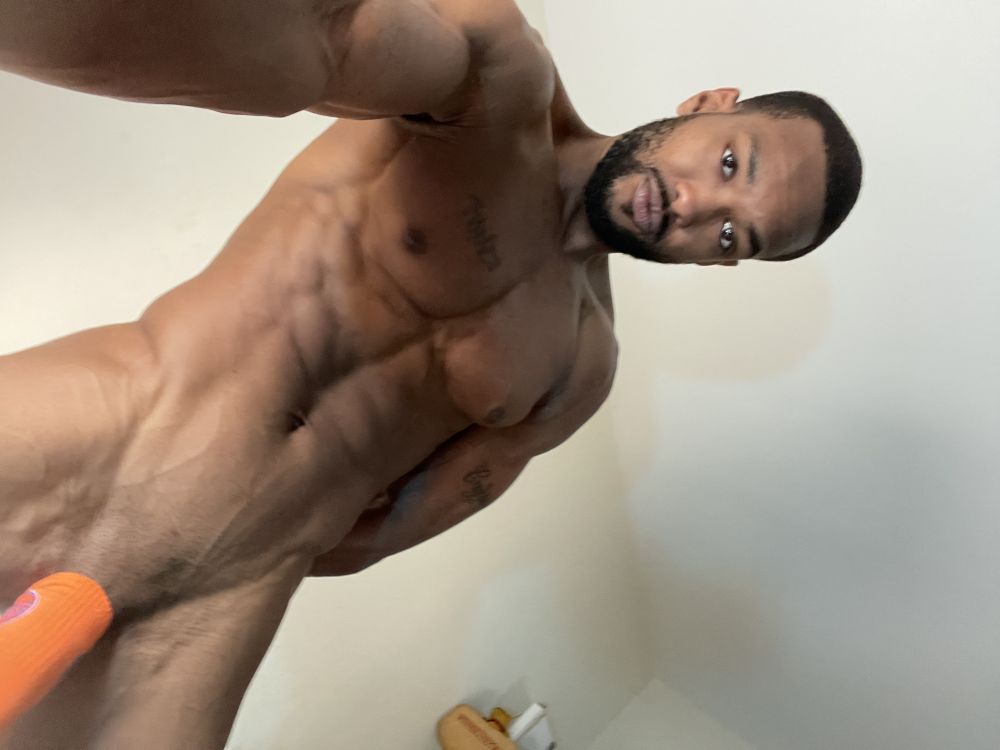 luvmuscl3 OnlyFans profile picture