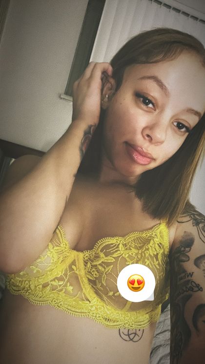 cicigetsmewetter OnlyFans picture