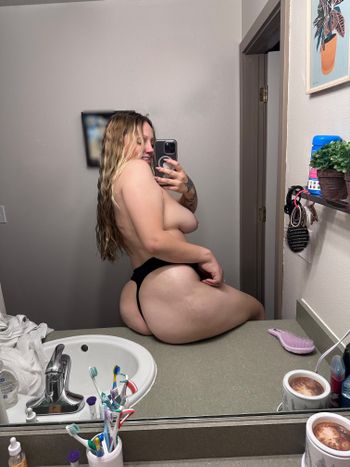 GenevieveVIP
