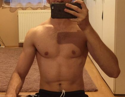 itsmemacaroni OnlyFans picture