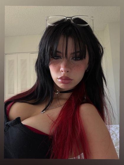 avivafoxxx OnlyFans picture