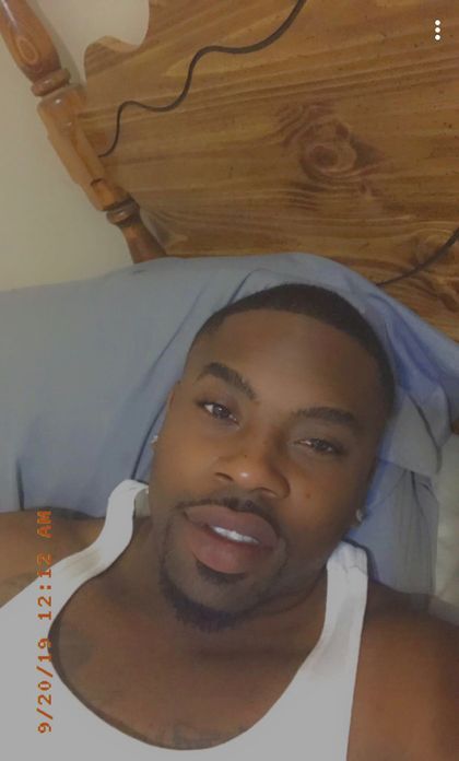 u9760327 OnlyFans picture