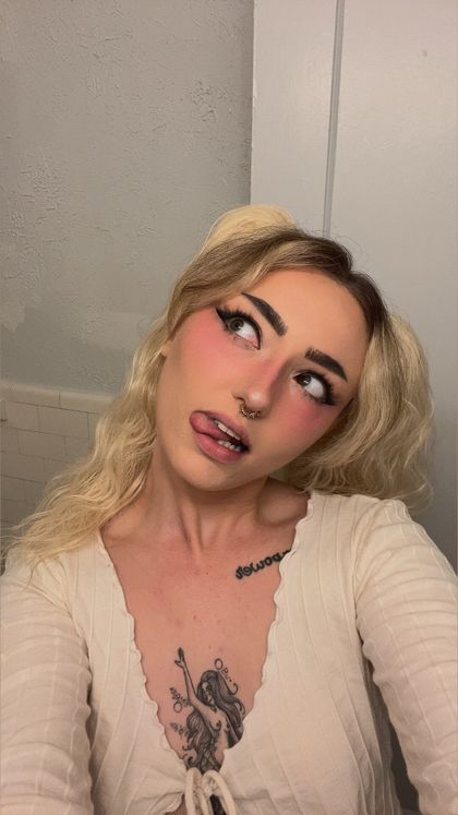 bl0wing.bubbles OnlyFans picture