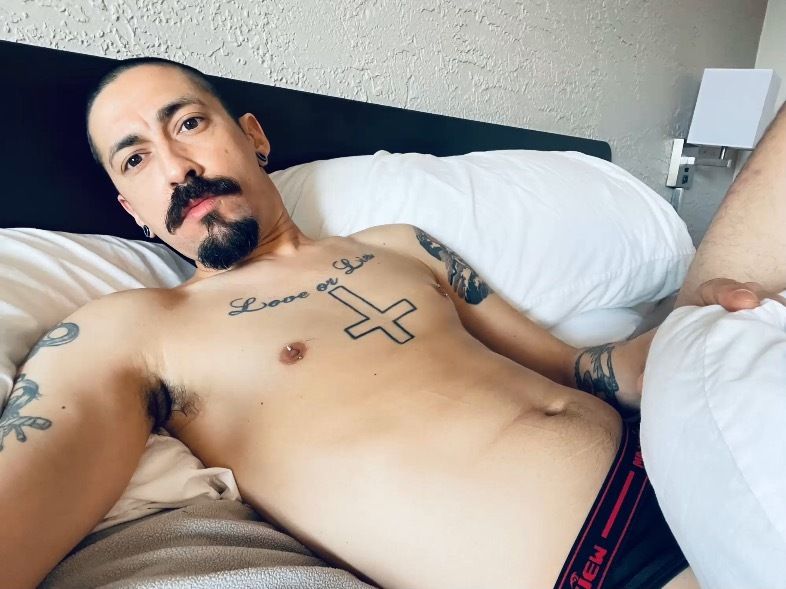 gogo666bit OnlyFans profile picture