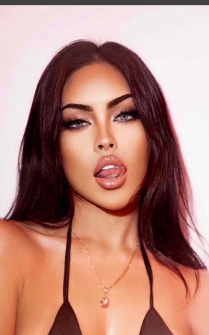 akiraafoxx OnlyFans picture