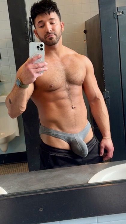 italianstallion21cm OnlyFans picture
