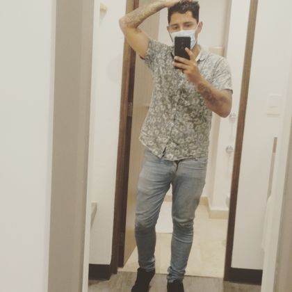 u98125433 OnlyFans picture