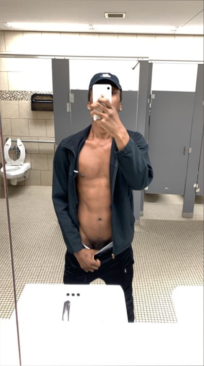 itxavier OnlyFans picture