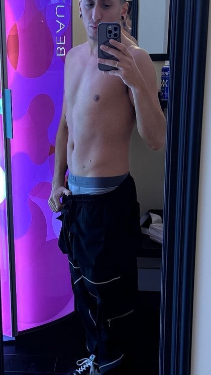piercedhips OnlyFans picture