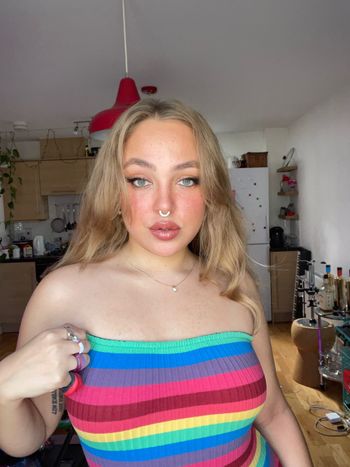 totally_qt OnlyFans - Stats, Graphs, Photos & Profile Comparisons