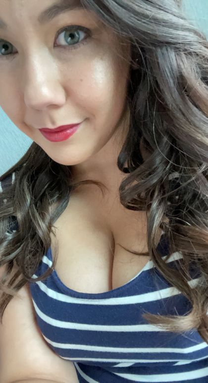 green.eyed.asian OnlyFans picture