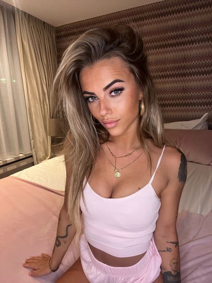 zoetereze OnlyFans picture