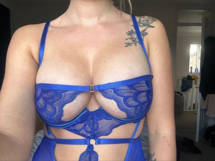 laceallover OnlyFans picture