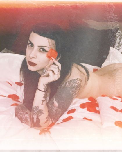 milkxthistle OnlyFans picture