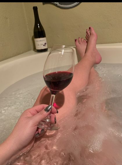 thevavavixen OnlyFans picture
