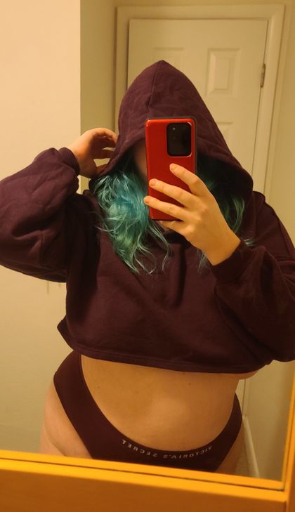 thespicybookwife OnlyFans picture