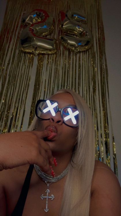 sunnibabii OnlyFans picture