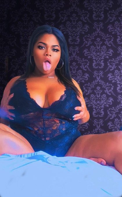 brownnmamii OnlyFans picture