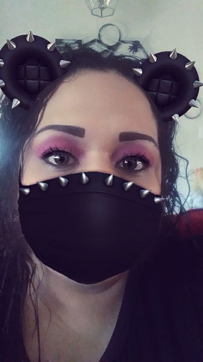 ladieinblack OnlyFans picture
