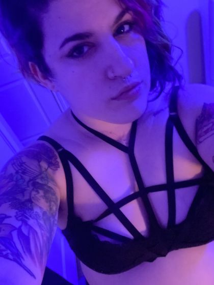 drippystrawberry OnlyFans picture