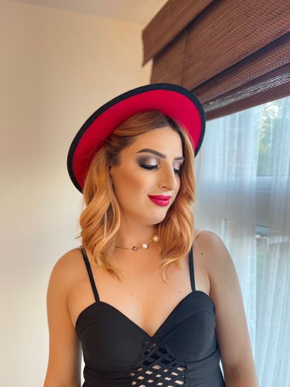 Teen Best Hot Crustina OnlyFans Accounts sorted by videos  