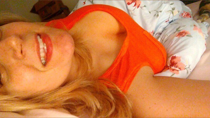 honeyhello OnlyFans profile picture