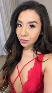 karinavalentinacam OnlyFans picture