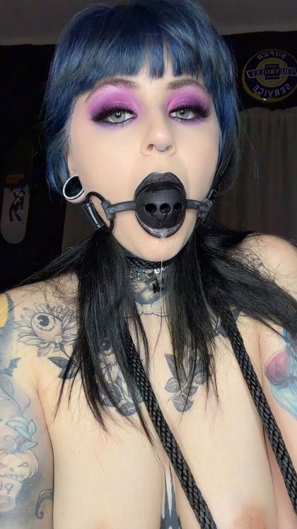spewky.dewkyy OnlyFans picture