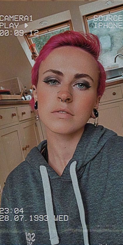 tattooedsubgirl OnlyFans picture