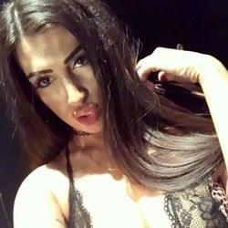 Best Jjoannaa OnlyFans Accounts | FansMetrics.com