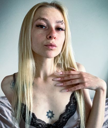 aynamiii OnlyFans picture