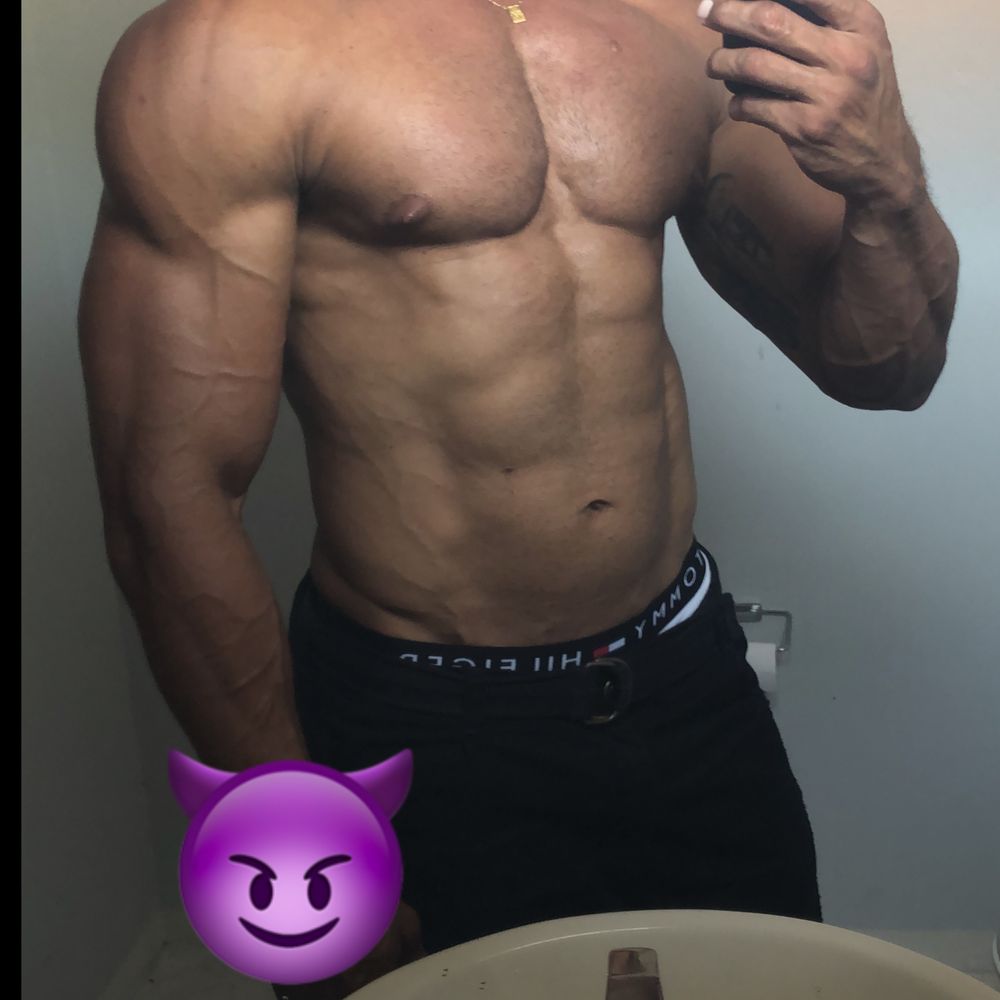 u252660861 OnlyFans profile picture