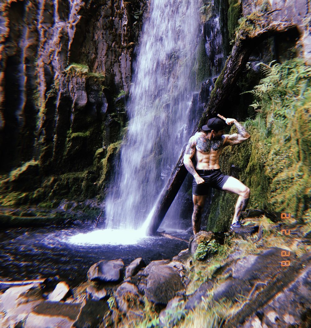 dragonxshit OnlyFans profile picture
