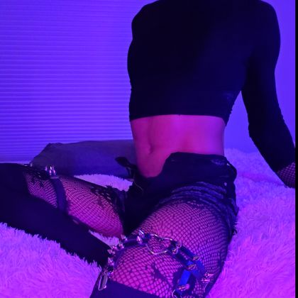neonkali OnlyFans picture