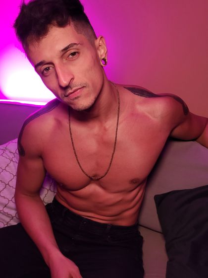 pedrocalientefree OnlyFans picture