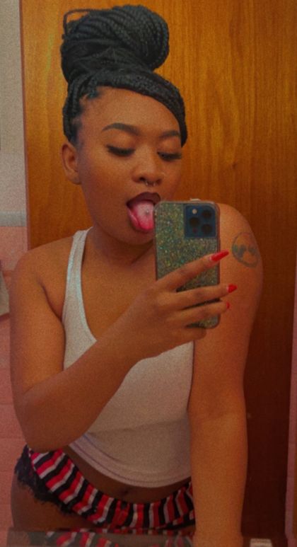 theylovetia OnlyFans picture