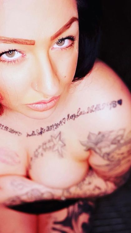 cherry_kiss_96 OnlyFans picture