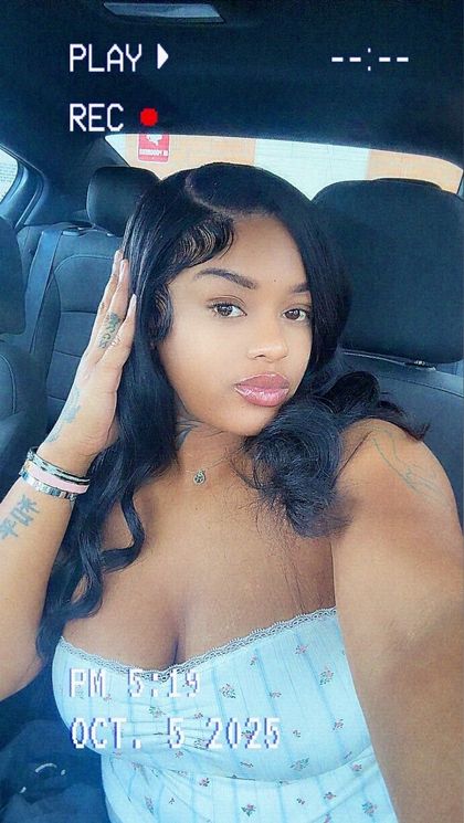 suzybenjii OnlyFans picture