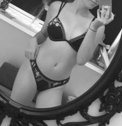 anna223344 OnlyFans picture