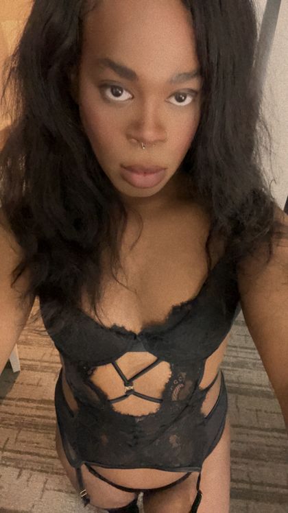 thegurlinpynk OnlyFans picture