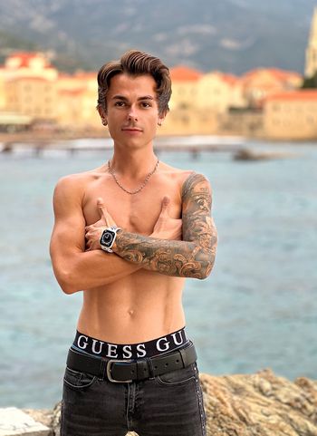 aronbrownn OnlyFans profile picture