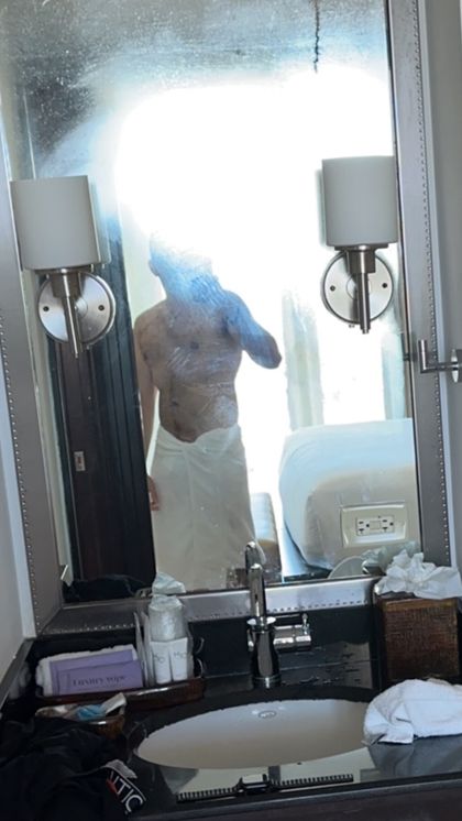 bradleybae OnlyFans picture