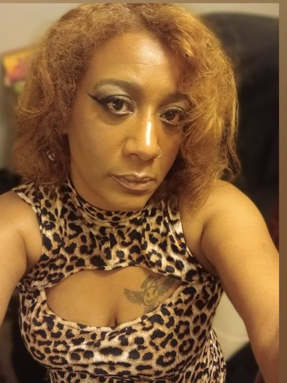ladymidnite OnlyFans picture