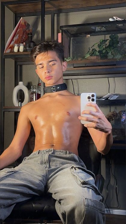 derekpalacioss OnlyFans picture