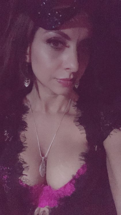 classysassyangel OnlyFans picture