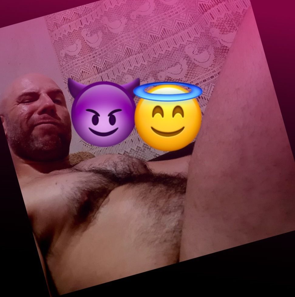 oscarosva OnlyFans profile picture
