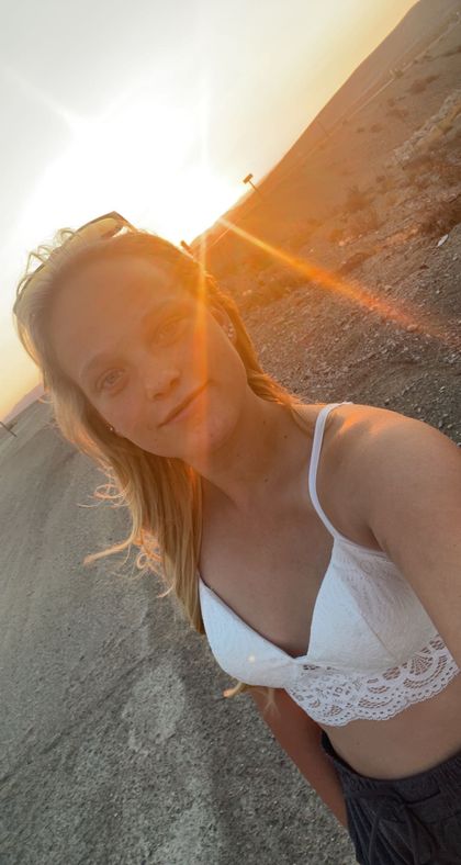 rosebarn OnlyFans picture