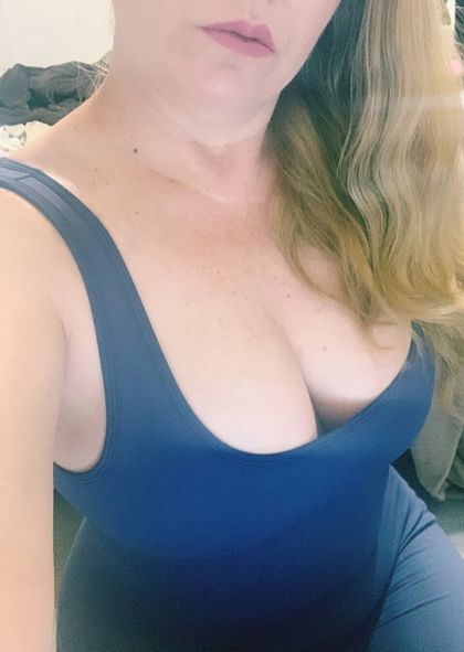 aprilsouthernflare OnlyFans picture